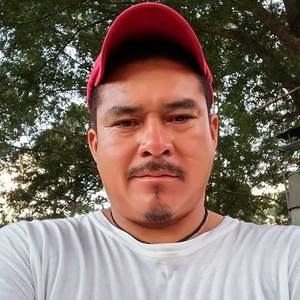 Meet your Posher, Elvis